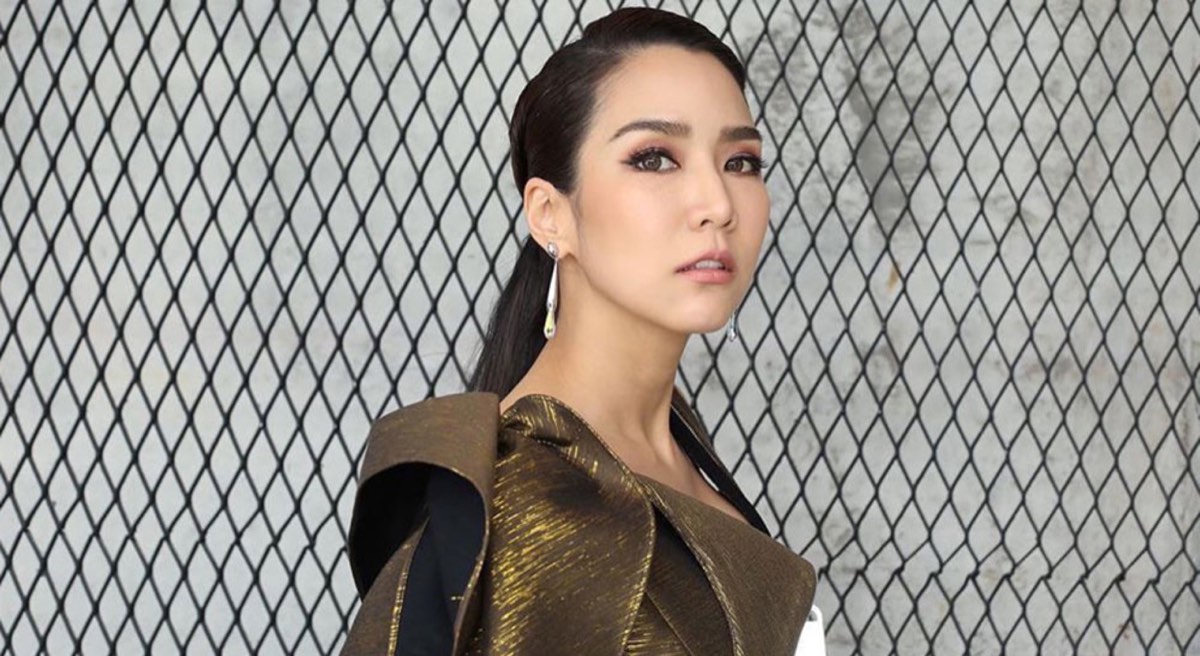 jakjaan akhamsiri thai super star