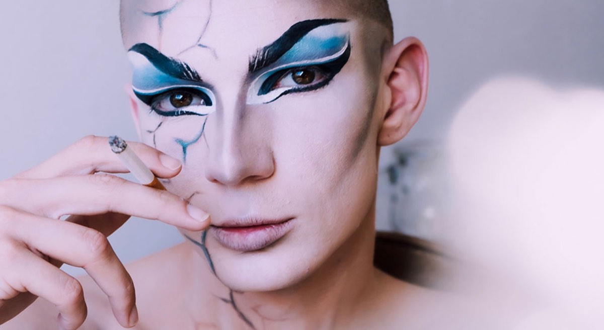 Man wearing make up