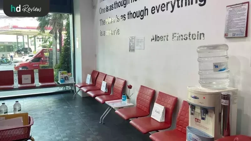 บรรยากาศของ MOS Dental Clinic สาขาอุดมสุข